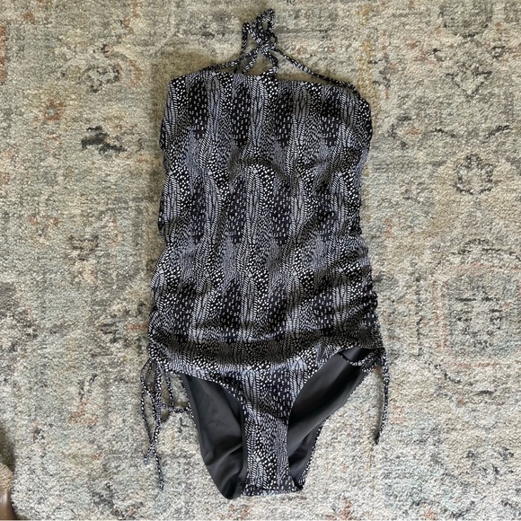 Senita Athletics Maternity Swim One Piece size large - Picture 2 of 5